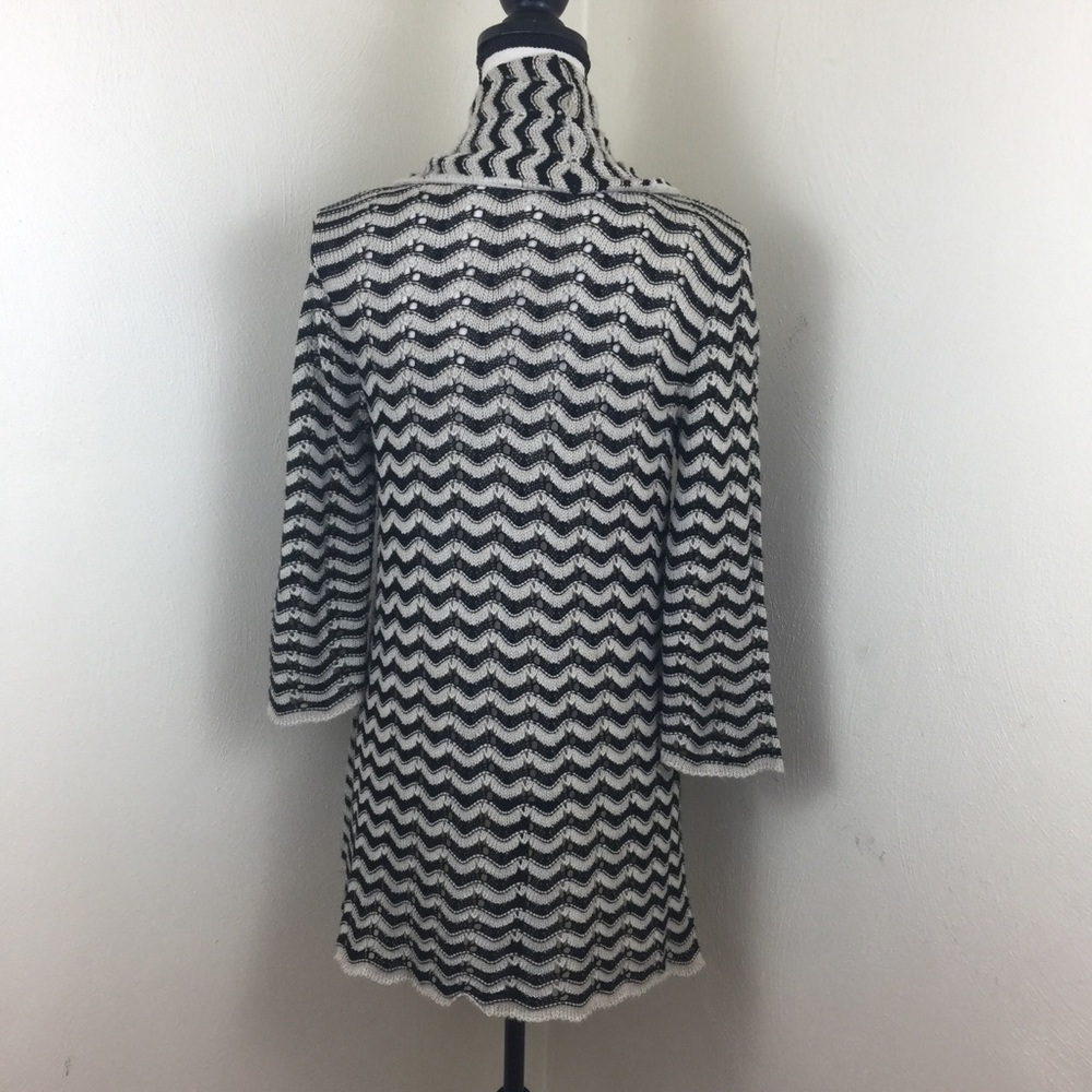 Kim Rogers Sweater. Black/Tan. So M. - Picture 2 of 6